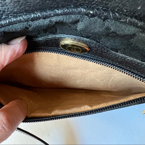 GUCCI Vintage Ophedia Crossbody - Picture 4 of 15